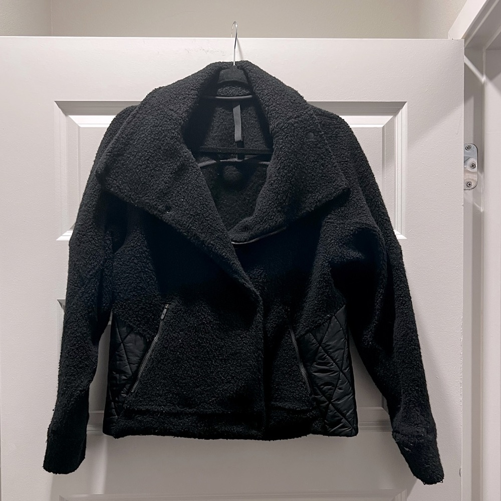 FEATURED: LN Lululemon Zip Coat